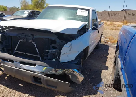 2004 Chevrolet Silverado 1500 из США, поврежденный, VIN 1GCEC14X34Z290004